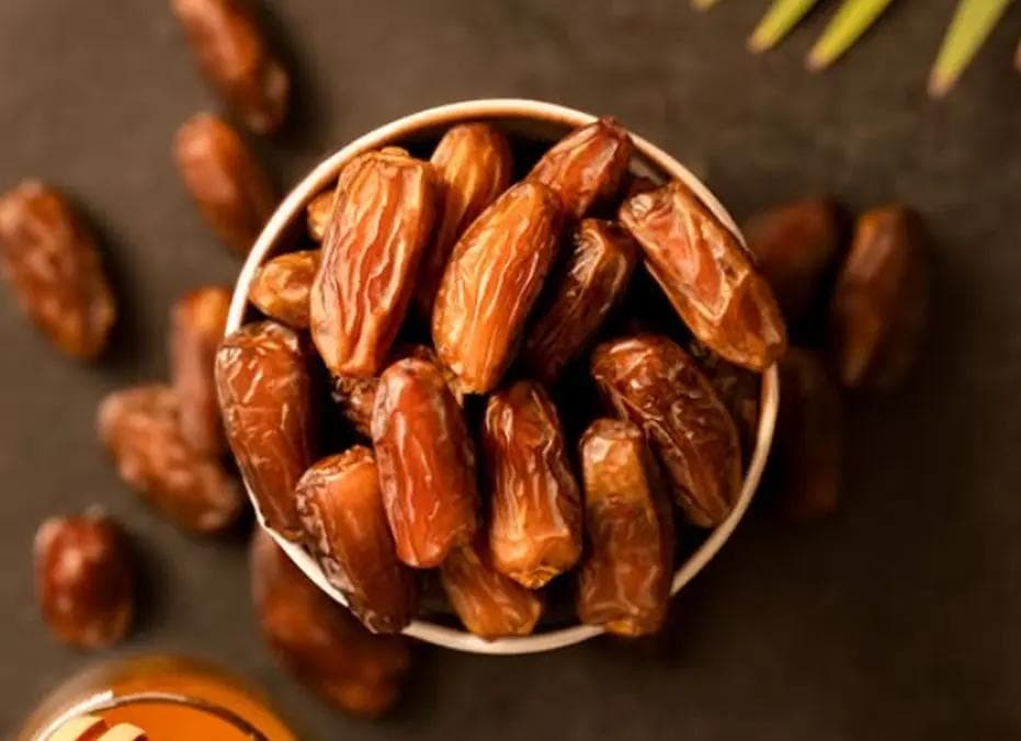 تمر الحلاوي العراقي: الطعم الحلو والفوائد الصحية المثالية