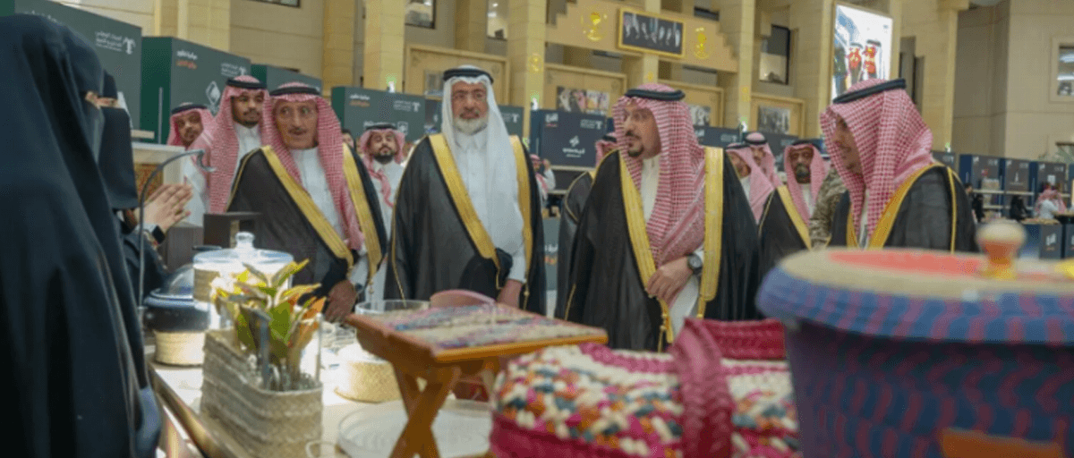 أمير القصيم يدشن معرض "أقدع بالتمر أفضل"